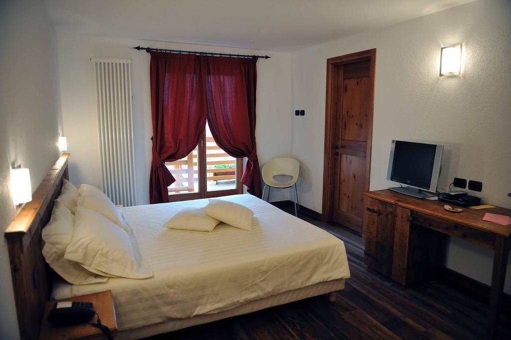 Ellex Hotel Gressoney-la-Trinité Chambre photo