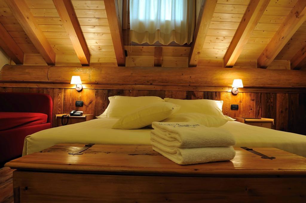 Ellex Hotel Gressoney-la-Trinité Chambre photo